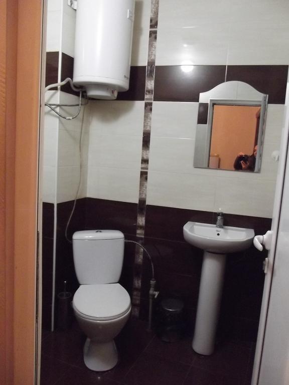 Hotel House for Guests&Friends à Svishtov Extérieur photo